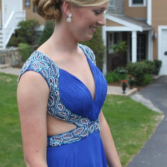 Jasz couture gown - Picture 13 of 14